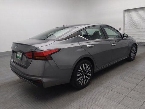 Used 2023 Nissan Altima 2.5 SV image 10