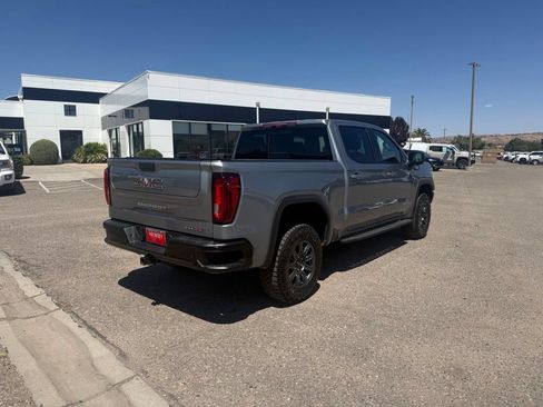 Used 2024 GMC Sierra 1500 AT4X AWD/4WD image 5