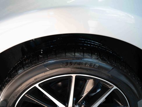 Used 2024 Toyota Camry SE image 29