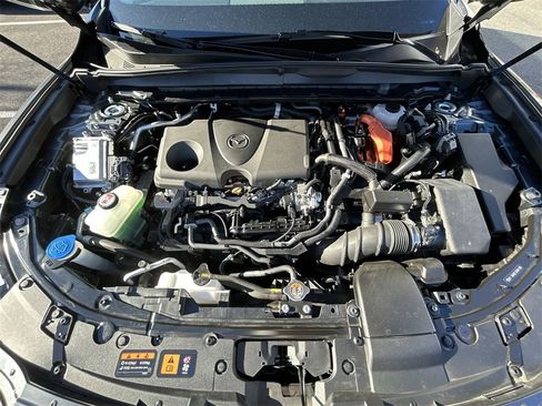 Certified 2025 MAZDA CX-50 2.5 Hybrid w/ Preferred Pkg image 14