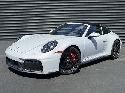 Used 2026 Porsche 911 Targa 4 GTS AWD/4WD image 1