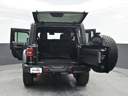 Used 2024 Jeep Wrangler Unlimited Rubicon w/ Convenience Group AWD/4WD image 45