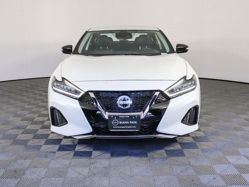 Used 2023 Nissan Maxima SV w/ Floor Mat Group image 2