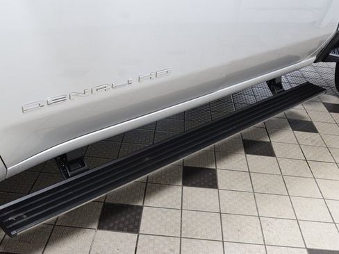 Used 2023 GMC Sierra 2500 Denali w/ Denali Ultimate Package image 30