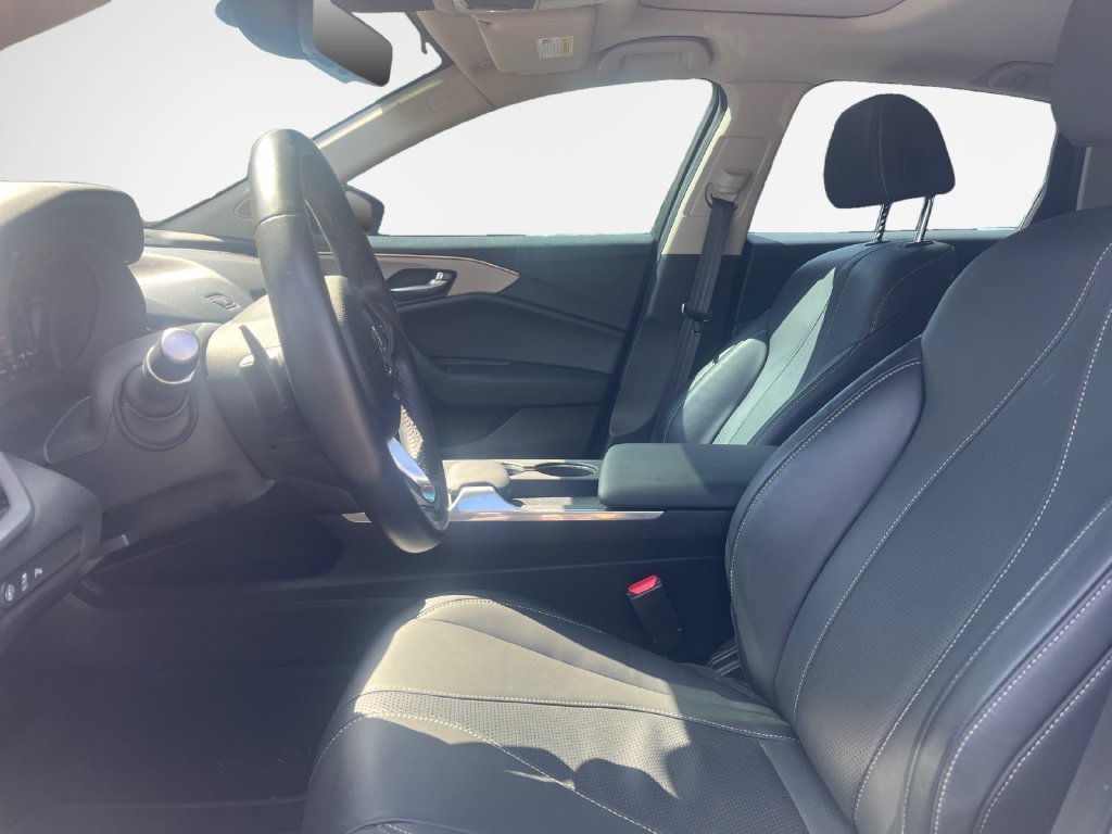 Used 2024 Acura TLX w/ Technology Package FWD image 10