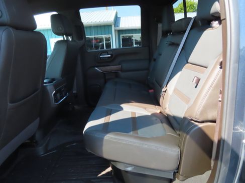 Used 2020 GMC Sierra 3500 Denali image 48