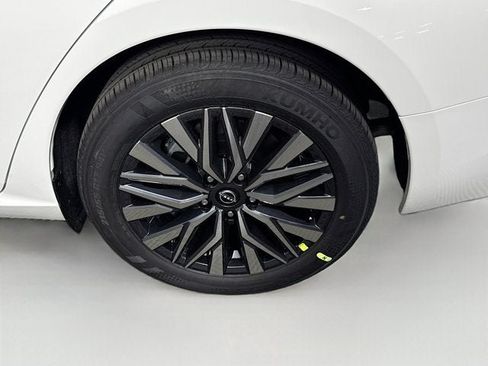 New 2026 Nissan Altima 2.5 SV FWD image 23