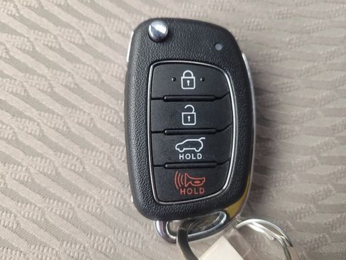 Used 2017 Hyundai Santa Fe Sport AWD/4WD image 32