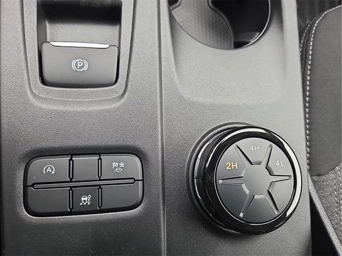 New 2025 Ford Ranger XL image 17