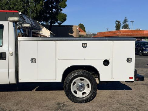 Used 2008 Ford F350 XL image 15