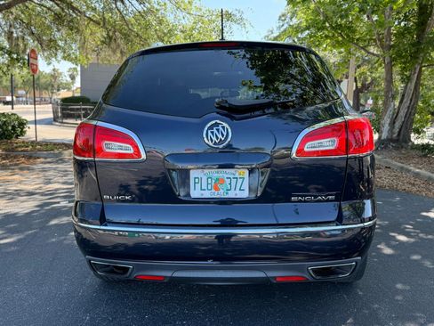 Used 2015 Buick Enclave Leather FWD image 6