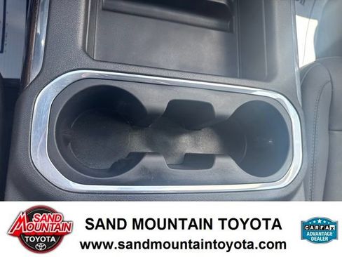 Used 2022 Chevrolet Silverado 1500 RST w/ Convenience Package II AWD/4WD image 19