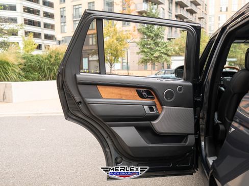 Used 2018 Land Rover Range Rover Long Wheelbase Supercharged image 48