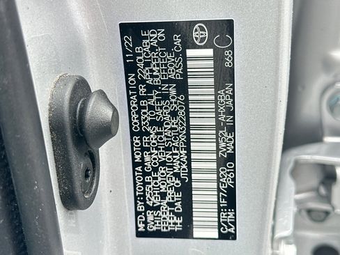 Certified 2022 Toyota Prius Prime XLE image 37