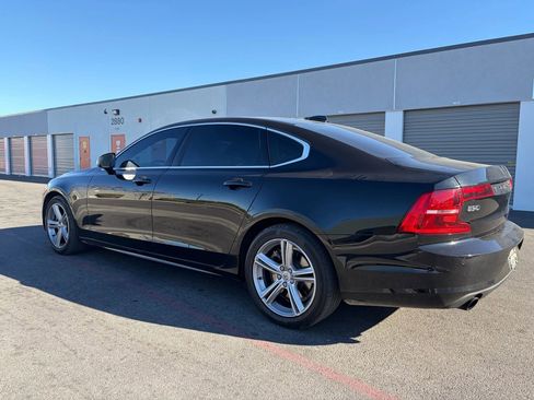 Used 2019 Volvo S90 T5 Momentum FWD image 5