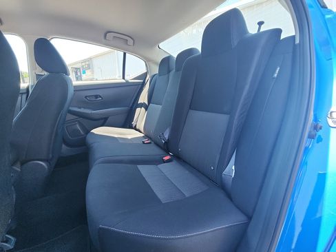 Used 2025 Nissan Sentra SV FWD image 22