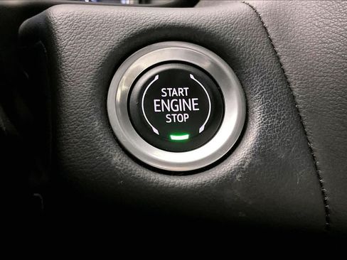 Used 2022 GMC Yukon SLT RWD image 33