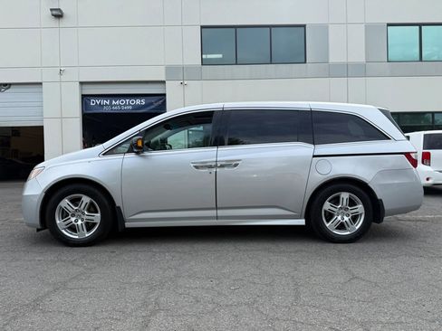 Used 2012 Honda Odyssey Touring Elite image 9