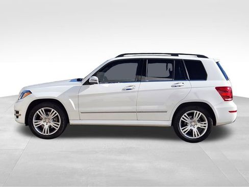 Used 2015 Mercedes-Benz GLK 350 4MATIC image 4