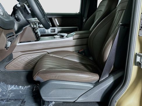 Used 2023 Mercedes-Benz G 550 image 22