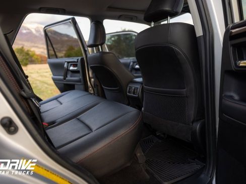 Used 2021 Toyota 4Runner TRD Off-Road Premium image 18