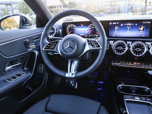 New 2025 Mercedes-Benz CLA 250 4MATIC image 16