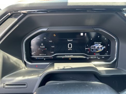 Used 2025 GMC Sierra 2500 AT4 AWD/4WD image 21