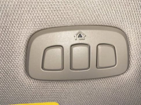 Certified 2022 Ford Expedition Platinum image 16