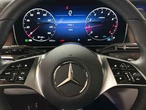 Used 2026 Mercedes-Benz GLC 300 4MATIC image 17