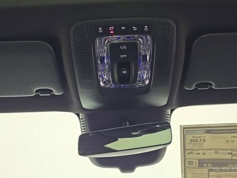 New 2026 Mercedes-Benz GLB 250 4MATIC image 25