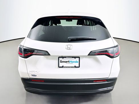 New 2026 Honda HR-V LX image 6