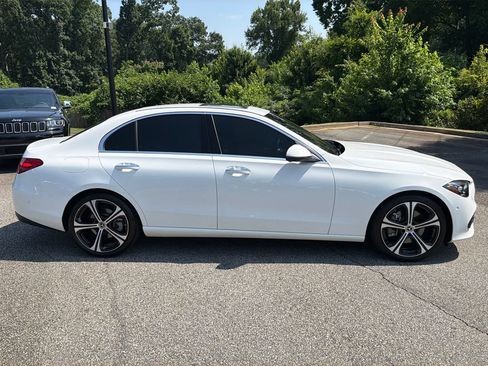 Used 2024 Mercedes-Benz C 300 Sedan image 8