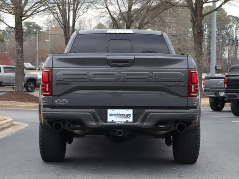 Used 2018 Ford F150 Raptor w/ Equipment Group 802A Luxury image 34