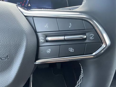 New 2026 Chevrolet Traverse LT w/ Midnight/Sport Edition FWD image 28