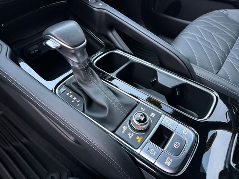 Used 2025 Kia Telluride SX Prestige X-Line image 33