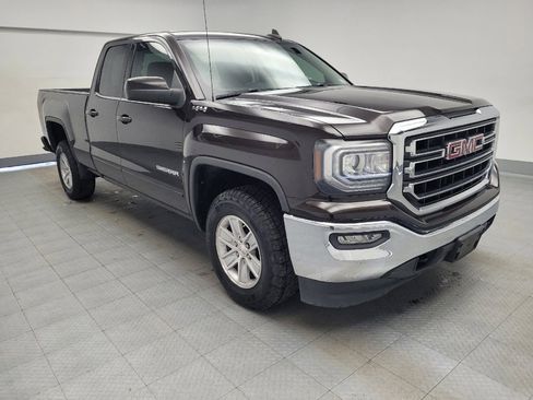 Used 2019 GMC Sierra 1500 SLE w/ SLE Value Package image 13
