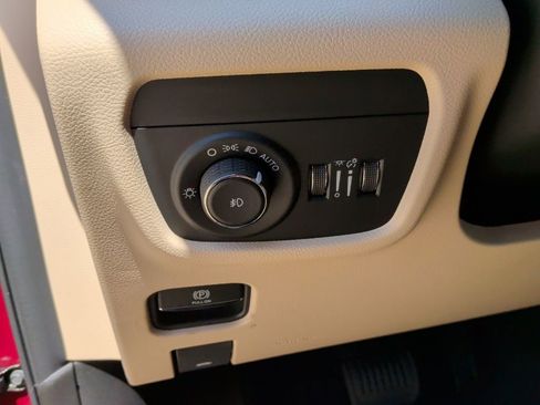 New 2026 Jeep Grand Cherokee L Limited AWD/4WD image 15