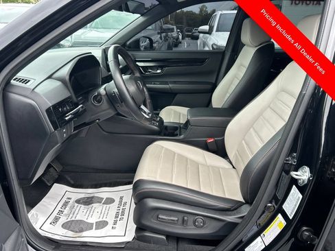 Used 2025 Honda CR-V Sport Touring image 2