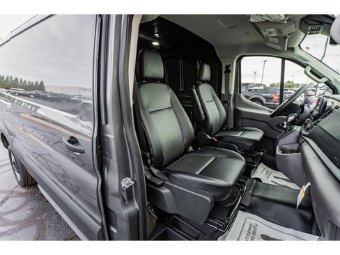 New 2024 Ford Transit 250 Low Roof image 17
