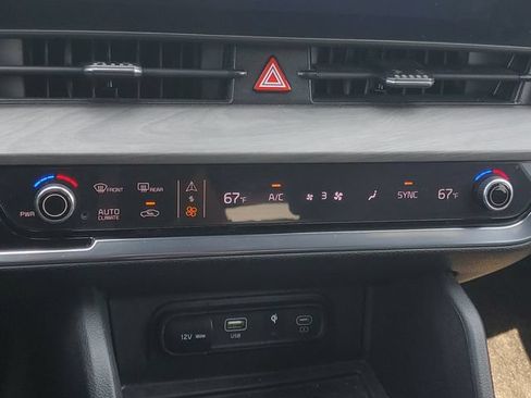 Certified 2023 Kia Sportage X-Line w/ X-Line Premium Package AWD/4WD image 30