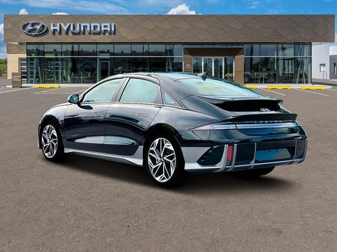 New 2025 Hyundai Ioniq 6 SEL AWD/4WD image 5