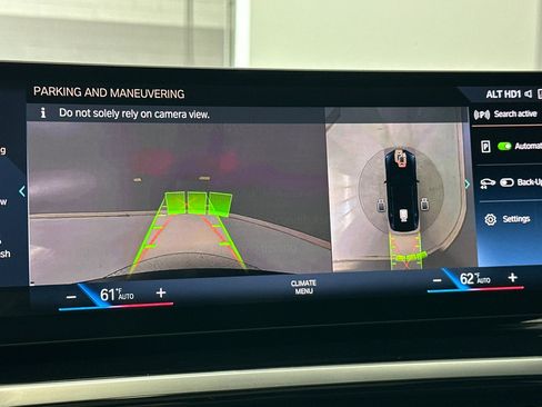 Certified 2023 BMW i4 eDrive40 w/ Premium Package RWD image 23