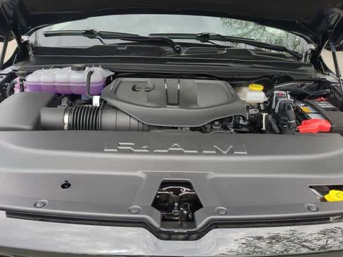 New 2026 RAM 1500 Big Horn AWD/4WD image 15