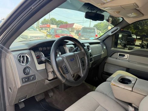 Used 2010 Ford F150 XLT AWD/4WD image 10