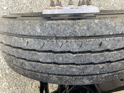 Used 2017 Ford F550 4x4 SuperCab Super Duty image 9