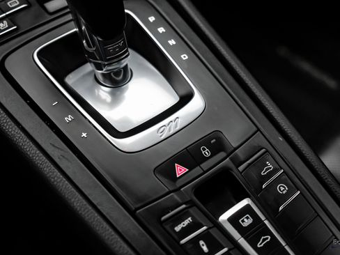 Used 2018 Porsche 911 Carrera 4S image 59