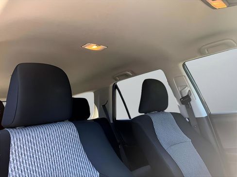 Used 2018 Toyota 4Runner SR5 image 20