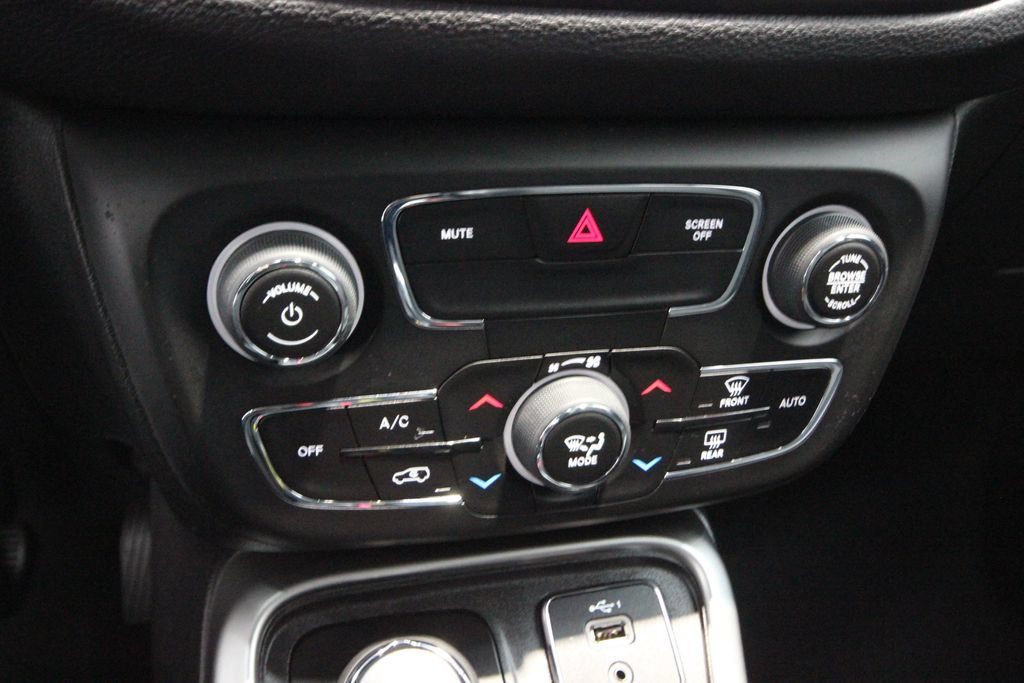 Used 2020 Jeep Compass Latitude AWD/4WD image 20