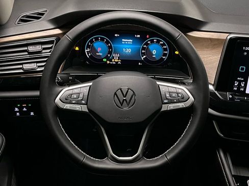 New 2026 Volkswagen Atlas SE AWD/4WD image 7