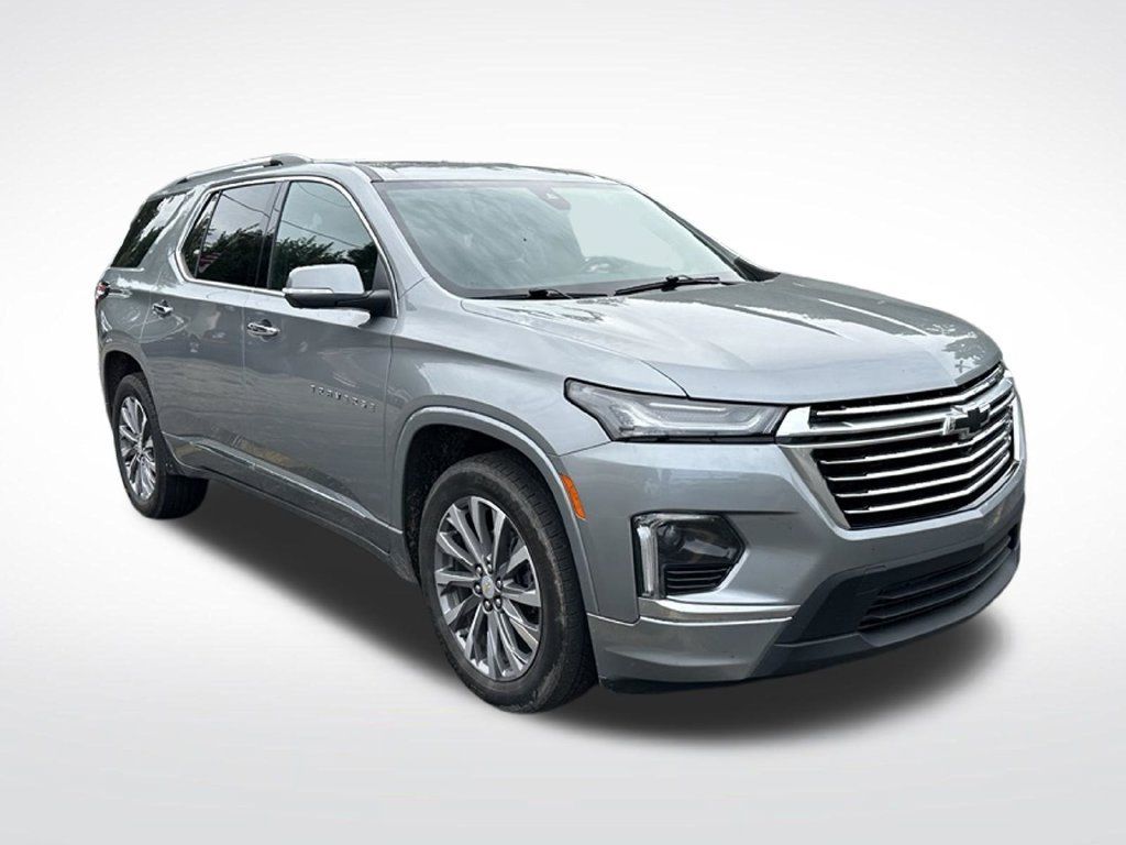 Used 2023 Chevrolet Traverse Premier FWD image 8